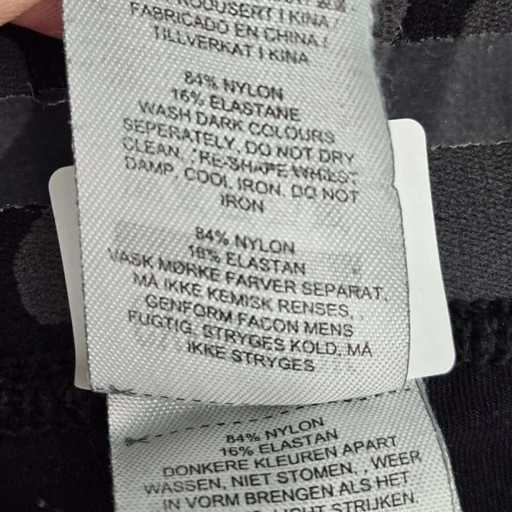 Gymshark Men Activewear‎ Pants M Black Elastane Nylon Running Legging Logo 18